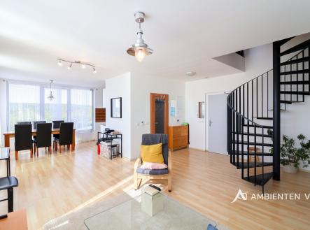 Pronájem bytu, 3+kk, 90 m²
