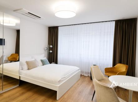 Pronájem bytu, 1+kk, 28 m² obrázek