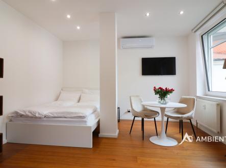 Pronájem bytu, 2+kk, 35 m²