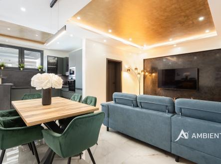 Prodej nájemního domu, 248 m²