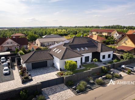 Prodej domu/vily, 974 m²