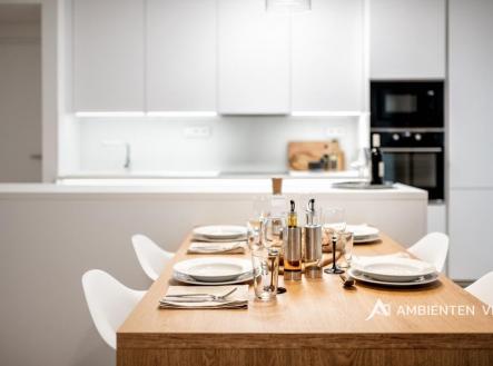 Pronájem bytu, 3+kk, 93 m²