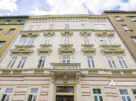 Pronájem bytu, 4+kk, 94 m²