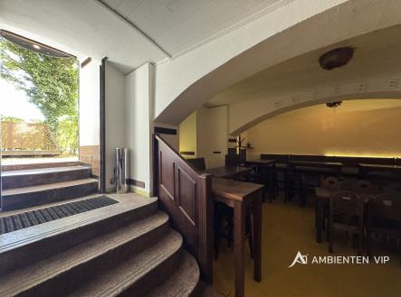 Pronájem restaurace, 102 m²