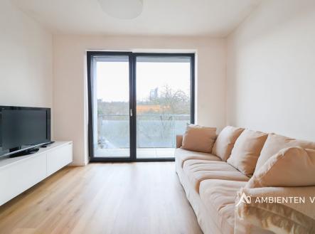 Pronájem bytu, 3+kk, 62 m²