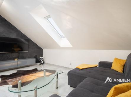 Pronájem bytu, 3+kk, 54 m²