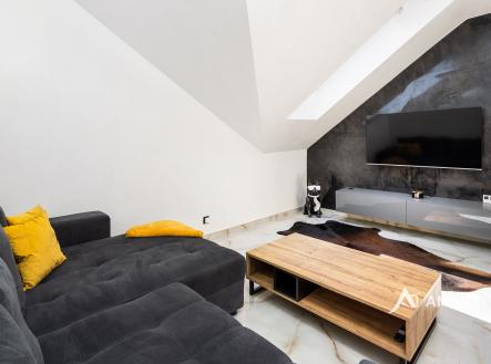 Pronájem bytu, 3+kk, 54 m²