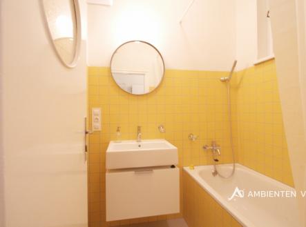 Pronájem bytu, 1+kk, 35 m²