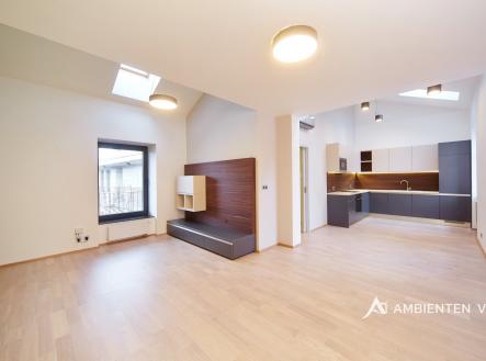 Pronájem bytu, 2+kk, 64 m²