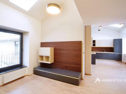 Pronájem bytu, 2+kk, 64 m²