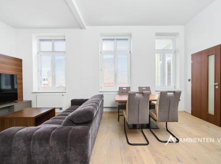 Pronájem bytu, 2+kk, 62 m²