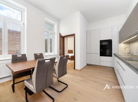 Pronájem bytu, 2+kk, 62 m²