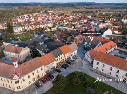 Pronájem obchodní prostor, 135 m²