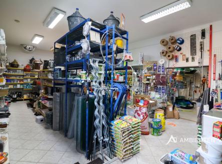 Pronájem obchodní prostor, 135 m²