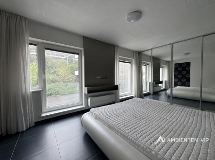 Pronájem bytu, 3+kk, 96 m²