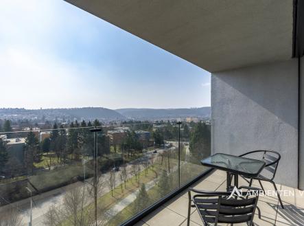 Pronájem bytu, 1+kk, 35 m²