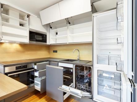 Pronájem bytu, 2+kk, 53 m²