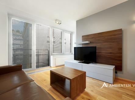 Pronájem bytu, 1+kk, 40 m²