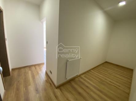 Pronájem bytu, 2+kk, 60 m²