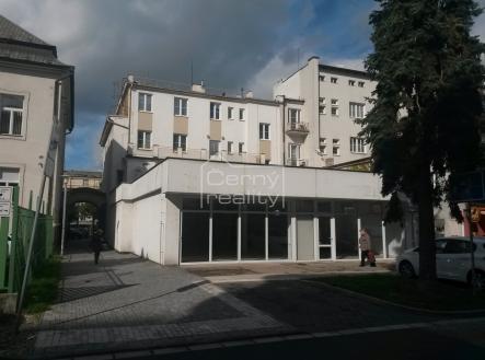 Pronájem obchodní prostor, 110 m²
