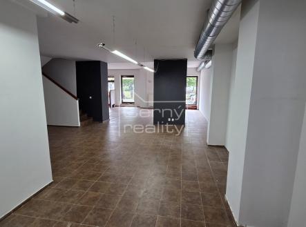 Pronájem obchodní prostory, 110 m²