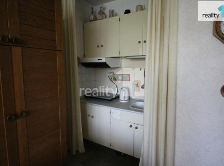 Pronájem bytu, 2+kk, 44 m²
