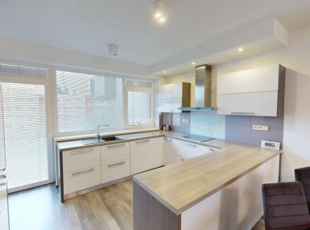 Pronájem bytu, 4+kk, 89 m²