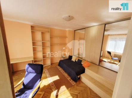 Pronájem bytu, 1+1, 35 m²