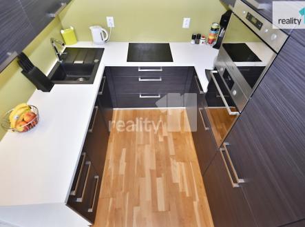 Pronájem bytu, 3+kk, 86 m²