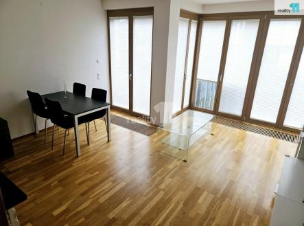 Pronájem bytu, 3+kk, 86 m²