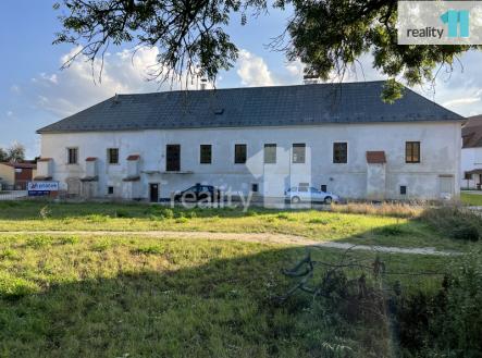 Prodej komerčního objektu, jiný, 1 544 m²