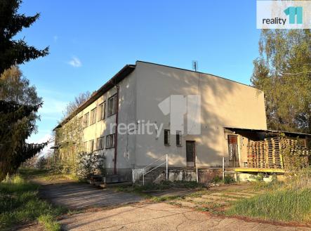 Prodej komerčního objektu, sklad, 1 601 m²