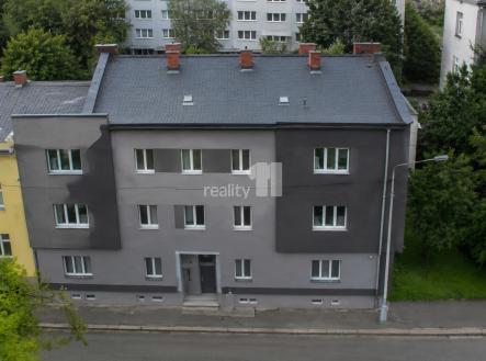Prodej nájemního domu, 1 192 m² obrázek