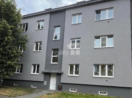 Prodej nájemního domu, 555 m²