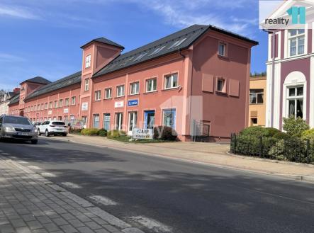 Pronájem skladovací prostor, 213 m²