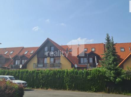 Pronájem bytu, 1+kk, 33 m²