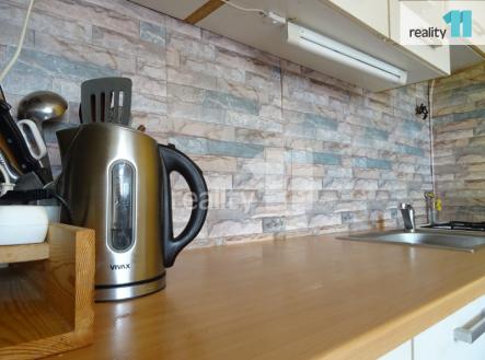 Pronájem bytu, 2+kk, 42 m²