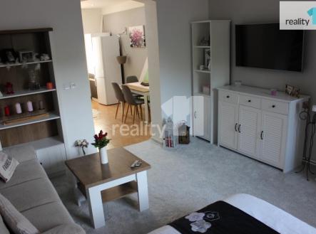 Pronájem bytu, 1+1, 37 m²