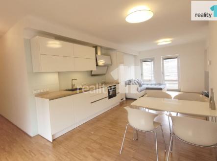 Pronájem bytu, 2+kk, 66 m²