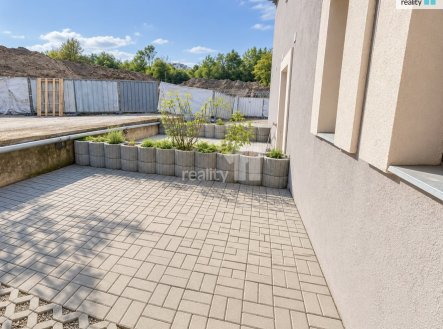 Pronájem bytu, 1+kk, 28 m²