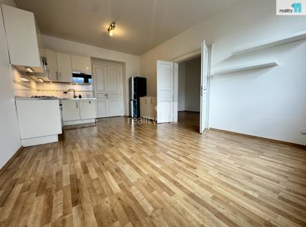 Pronájem bytu, 3+kk, 87 m²