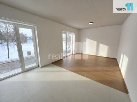 Pronájem bytu, 2+kk, 53 m²