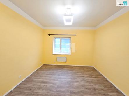 Prodej bytu, 1+kk, 24 m² obrázek