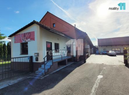 Prodej komerčního objektu, průmyslový areál, 1 350 m²