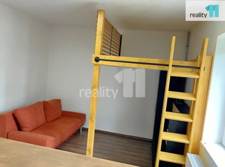 Pronájem bytu, 1+kk, 29 m²