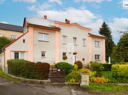 Prodej - dům/vila, 417 m²