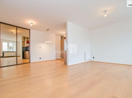 Pronájem bytu, 2+kk, 69 m²