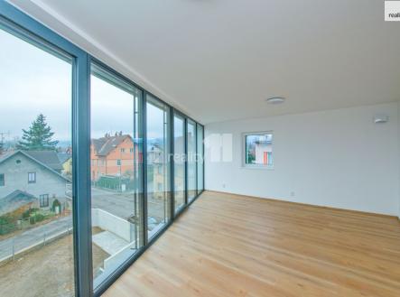 Pronájem bytu, 2+kk, 44 m²