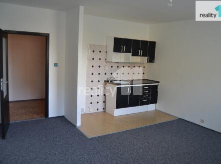 Pronájem bytu, 1+kk, 35 m²