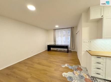 Pronájem bytu, 3+kk, 71 m²